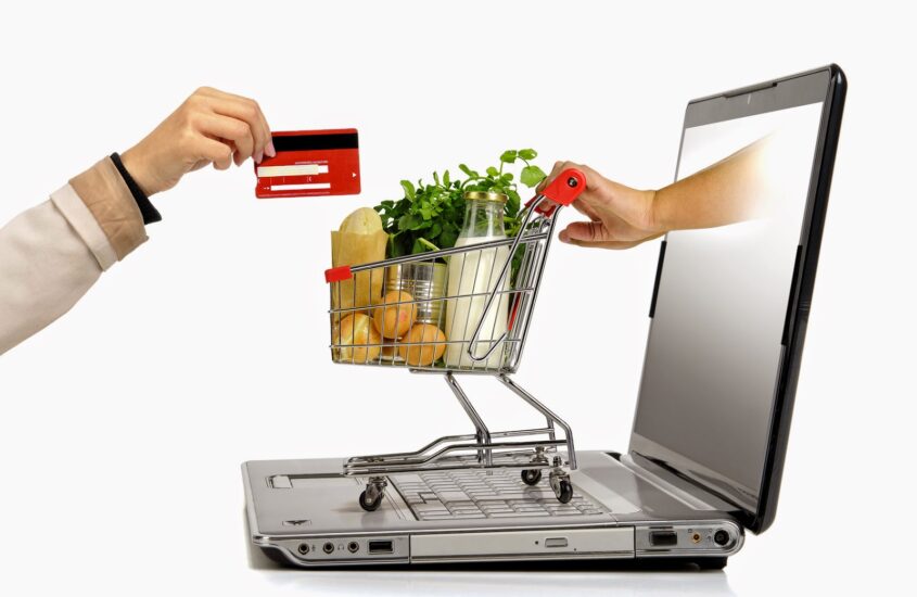 Zakupy spożywcze przez internet. Czy warto?